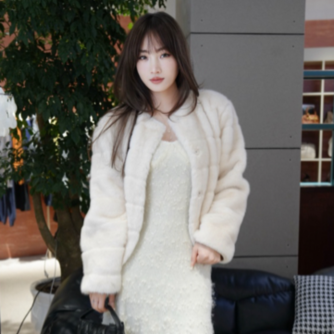 XSCW | 名媛气质白色仿貂毛大衣女冬季新款短款外套