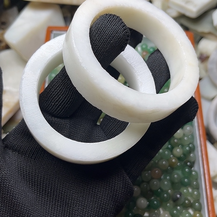 未镶嵌和田玉珠宝奇石孤***灵