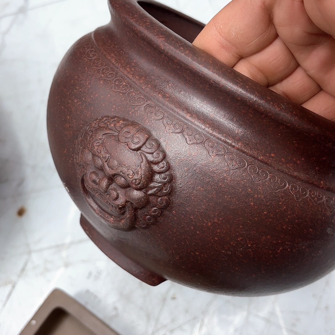 紫砂花盆紫砂的花开得太好看