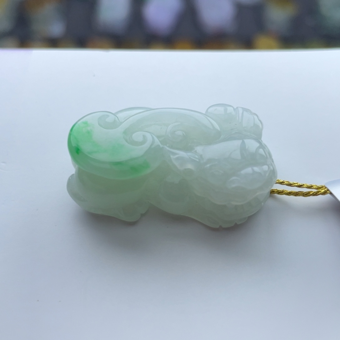 翡翠颈饰未镶嵌貔貅