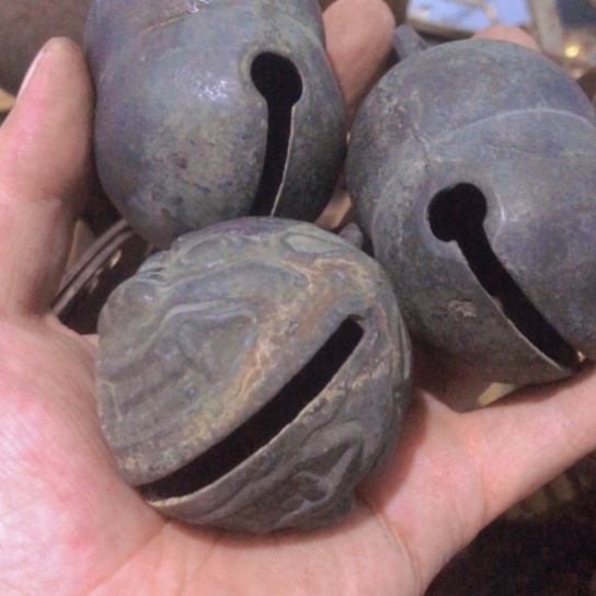 海***0闪电购铜摆件工艺品