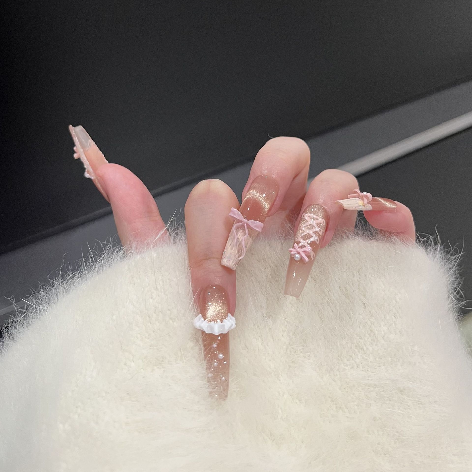 【芭蕾奶芙】温柔可爱裙边蝴蝶结猫眼美甲穿戴甲片