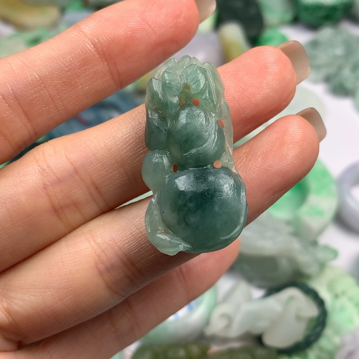 定制翡翠未镶嵌翡翠