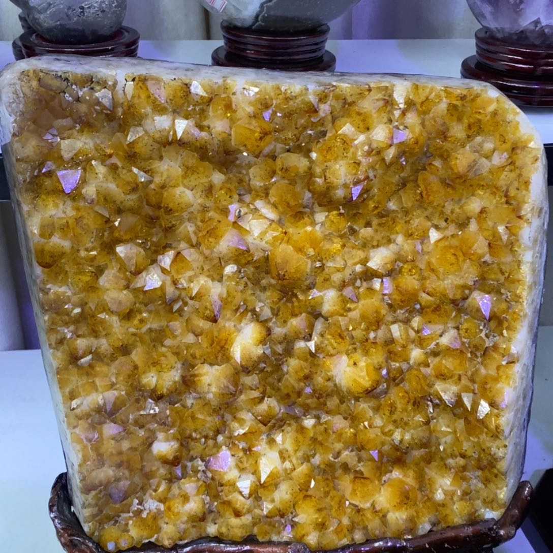 水晶摆件婷未镶嵌