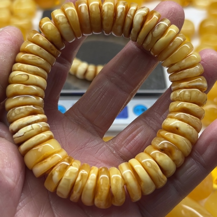 琥珀未镶嵌裸石原矿琥珀蜜蜡