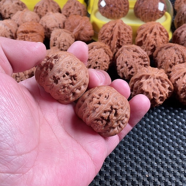 文玩核桃把件元宝43尺