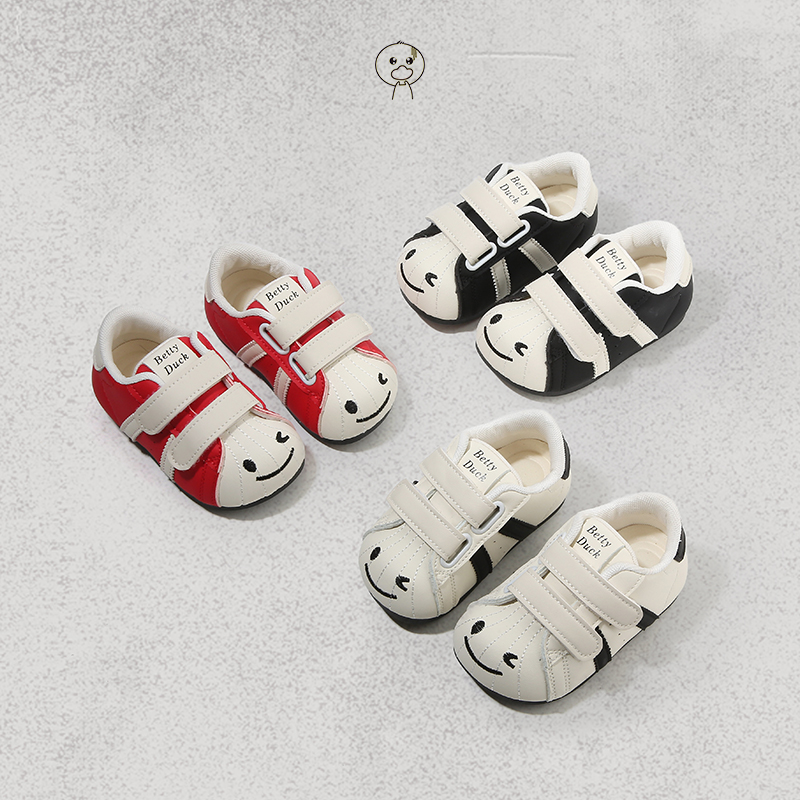 小黄鸭儿童板鞋春秋男童鞋宝宝运动鞋学步鞋男童板鞋休闲鞋潮Q18