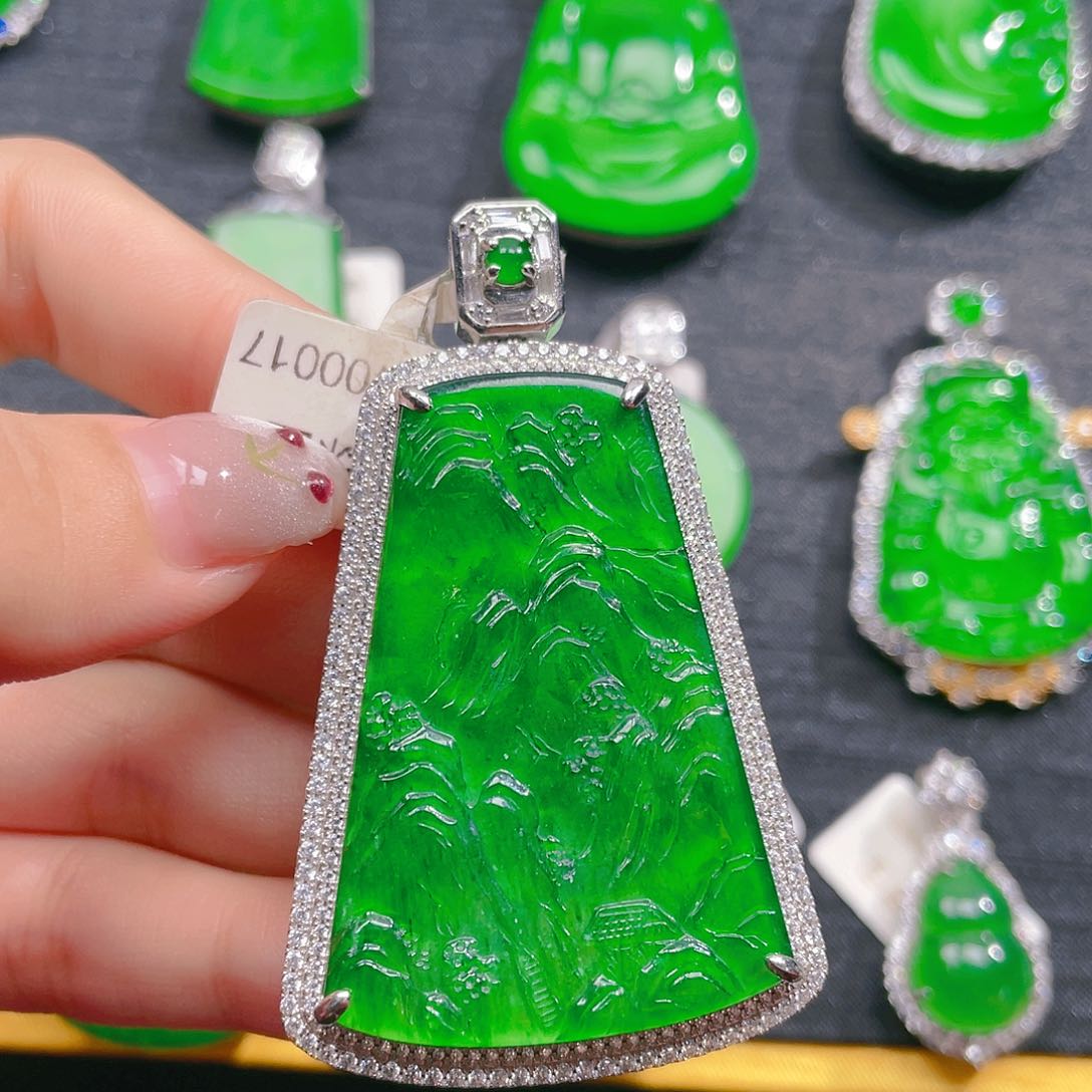 翡翠吊坠(不含链)未镶嵌