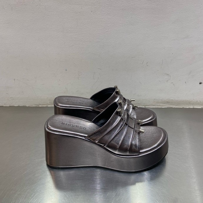 换季清仓：不退换：3666-6抢购2小时增高一字拖褶皱新款拖鞋