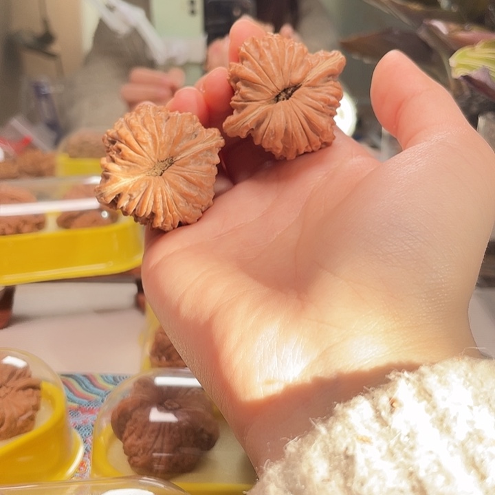 文玩核桃吊坠菊花楼43全