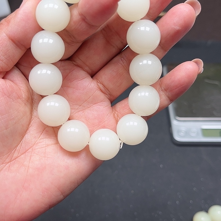 和田玉（白玉）未镶嵌颈饰