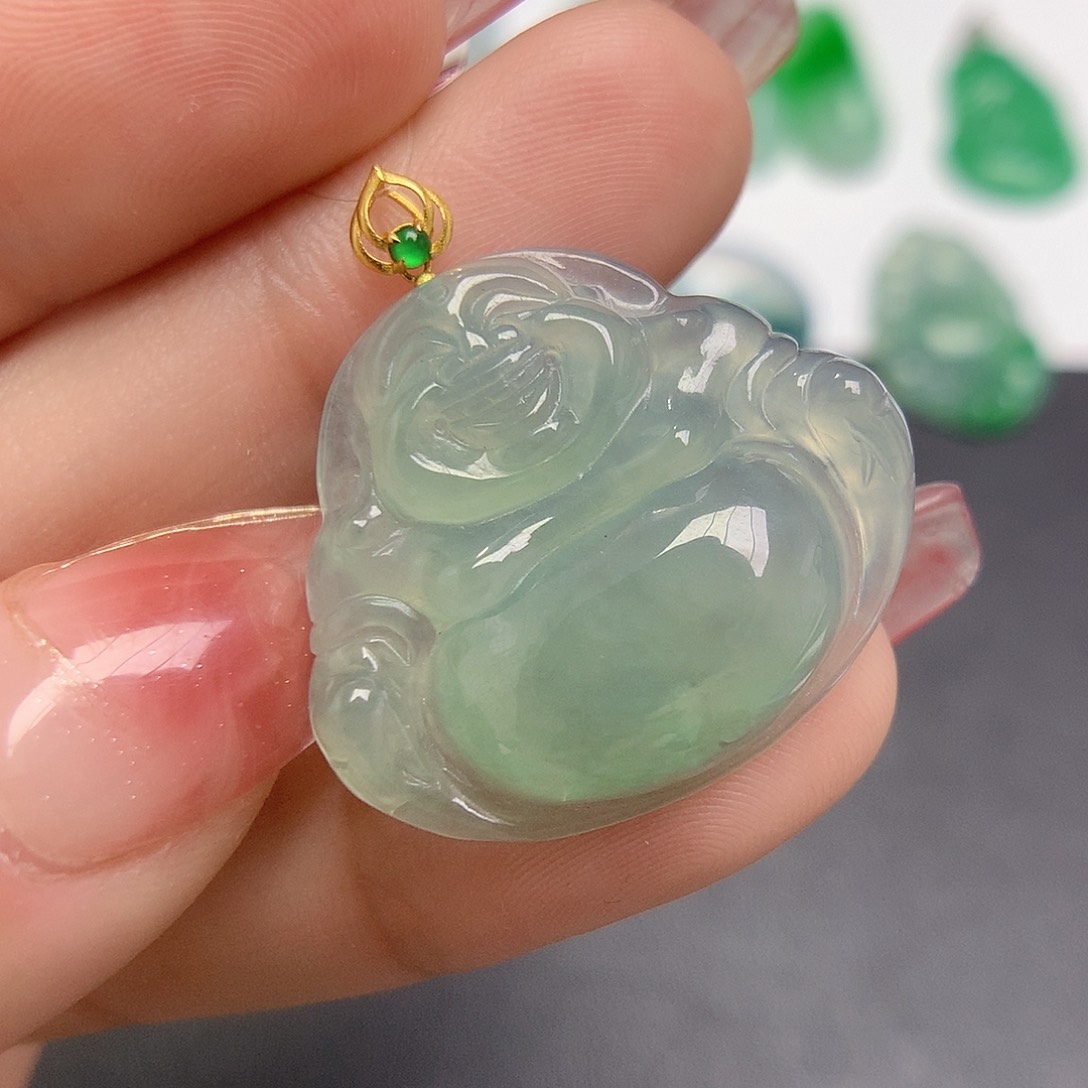 翡翠颈饰18K金镶嵌佛公