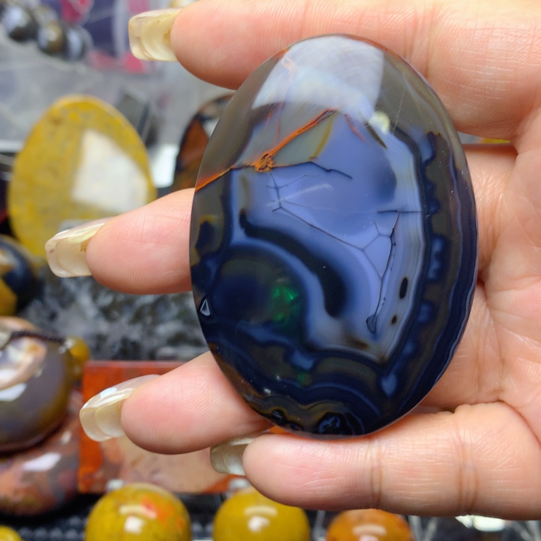 默***蓝玛瑙/玉髓未镶嵌玛瑙玉髓