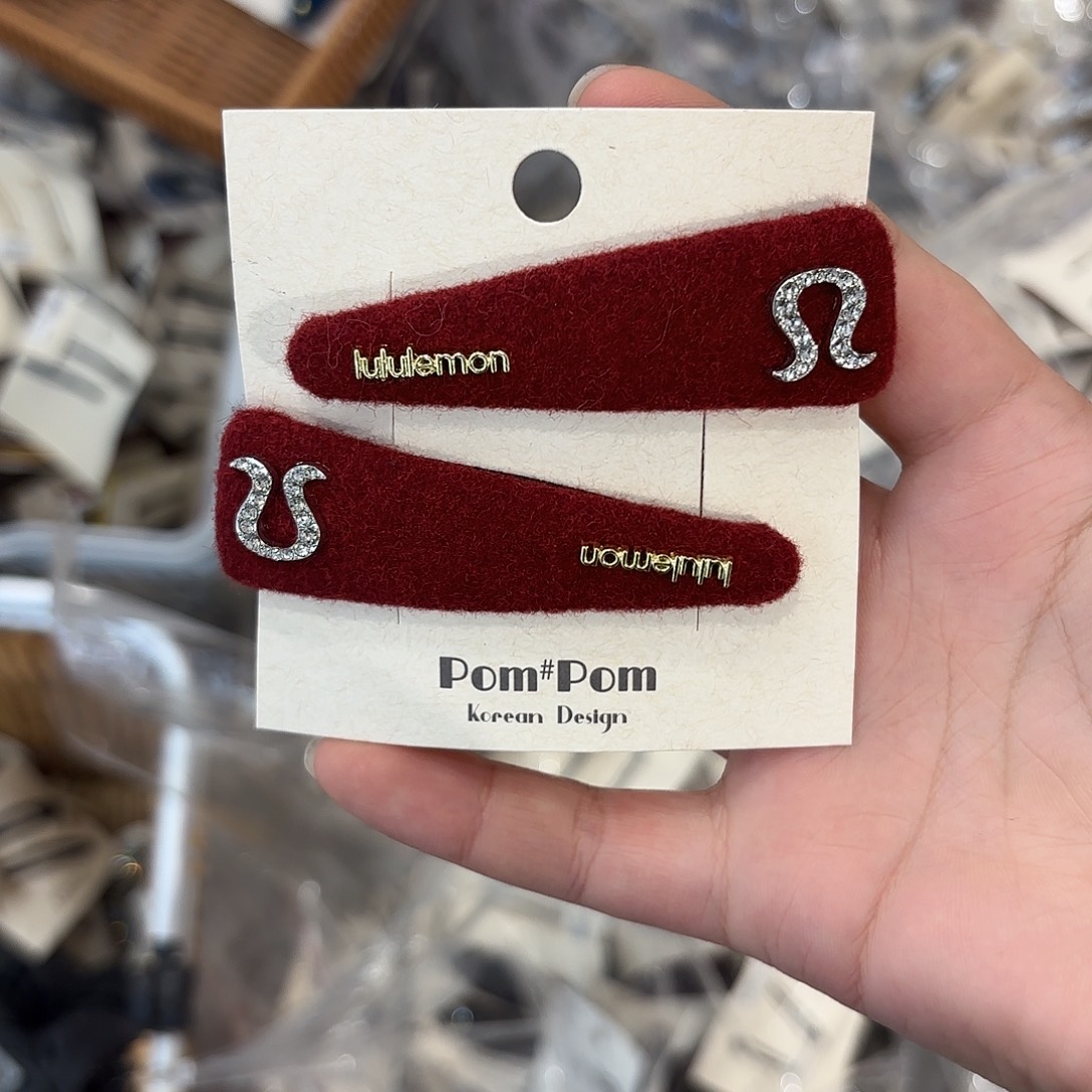 布艺非金属红色噜噜拜拜夹