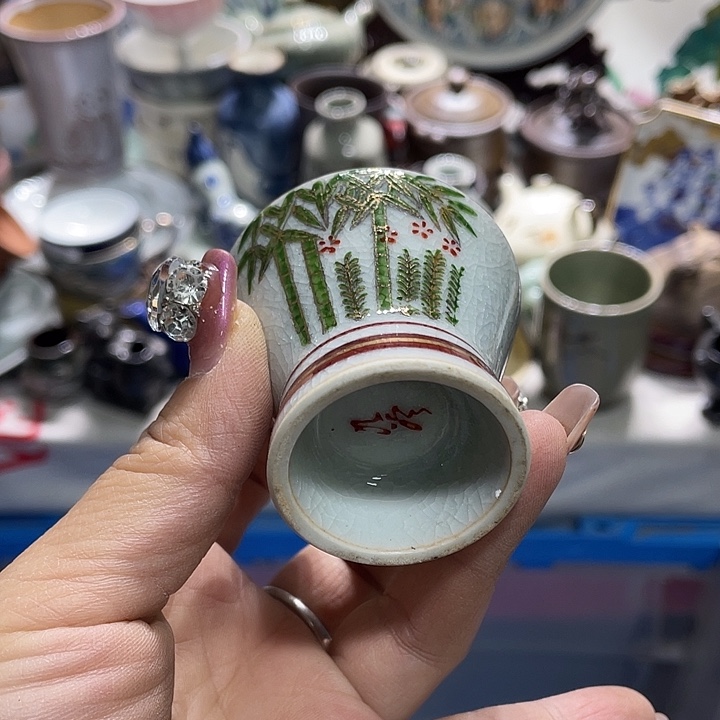 茶杯具盖子不给19.9发带瑕疵牌都是坏的3