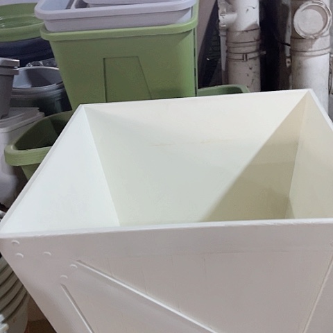 树脂大白方盆带杠2个白无托