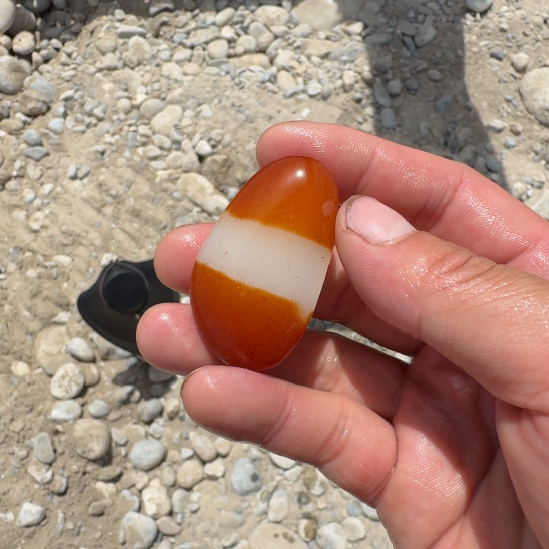 精品无镶嵌小吊坠 