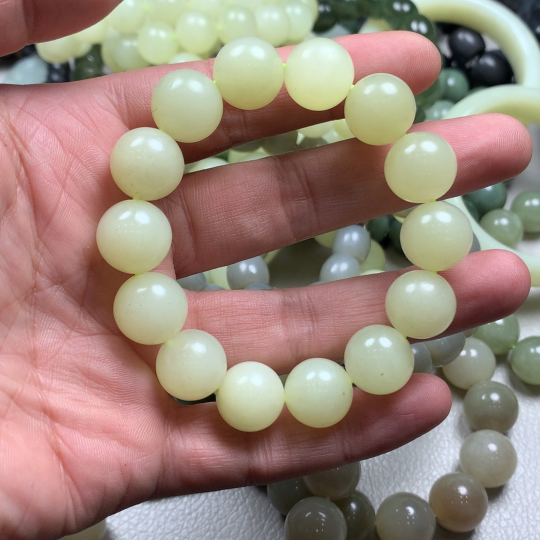 和田玉手链未镶嵌