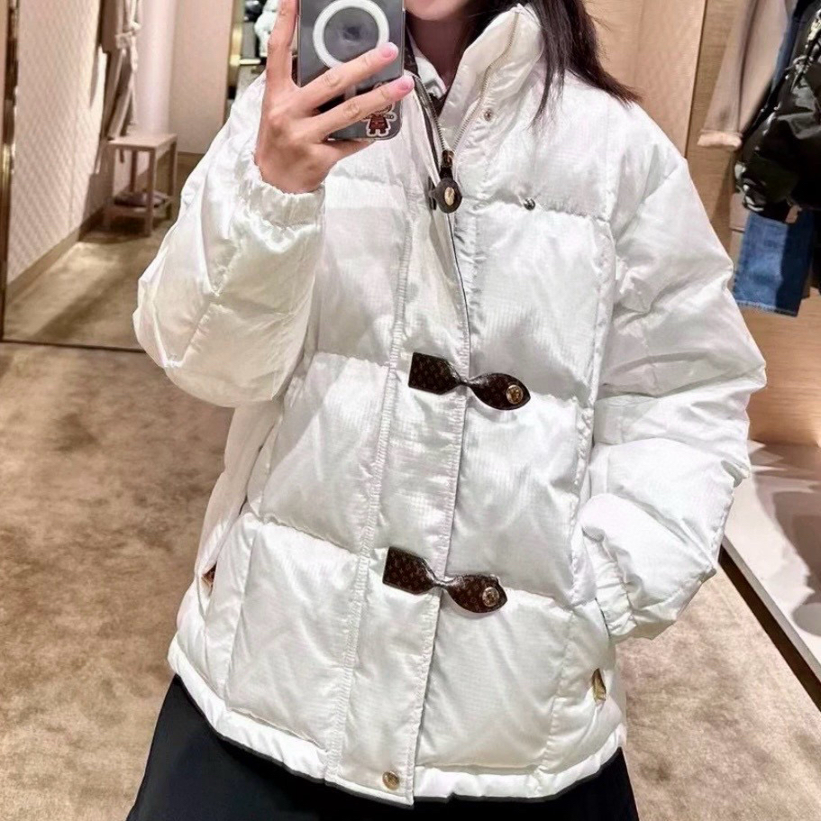 未使用 LouisVuitton/路易威登 SS24内满印纽扣羽绒服36码D15810