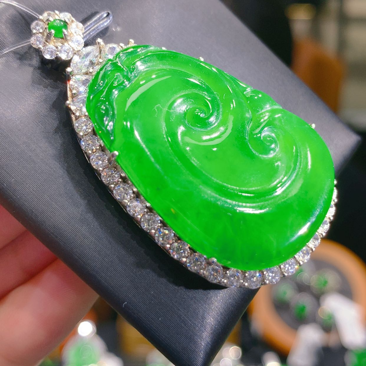 【闪购商品】翡翠颈饰银S925镶嵌6柒姐