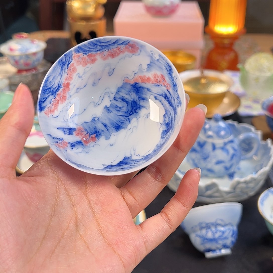 露*一一一一一一一一一