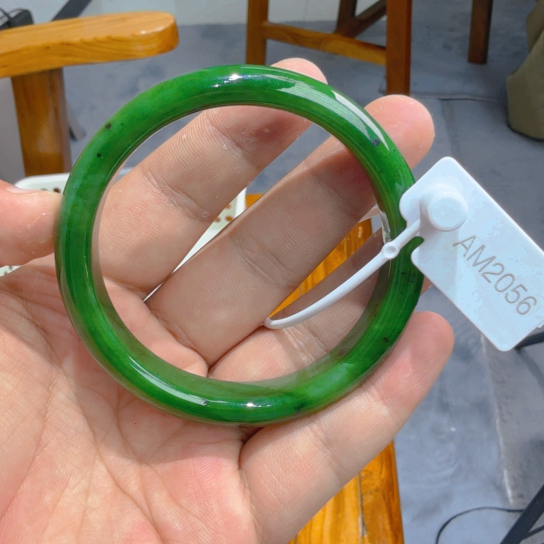 和田玉（碧玉）手镯未镶嵌小*果60