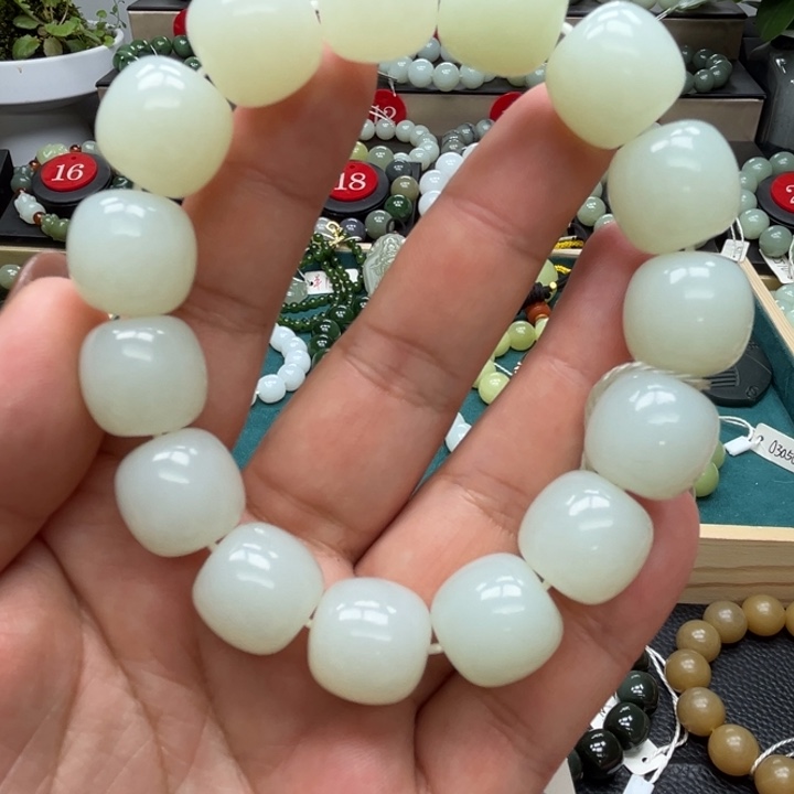 和田玉未镶嵌手链15