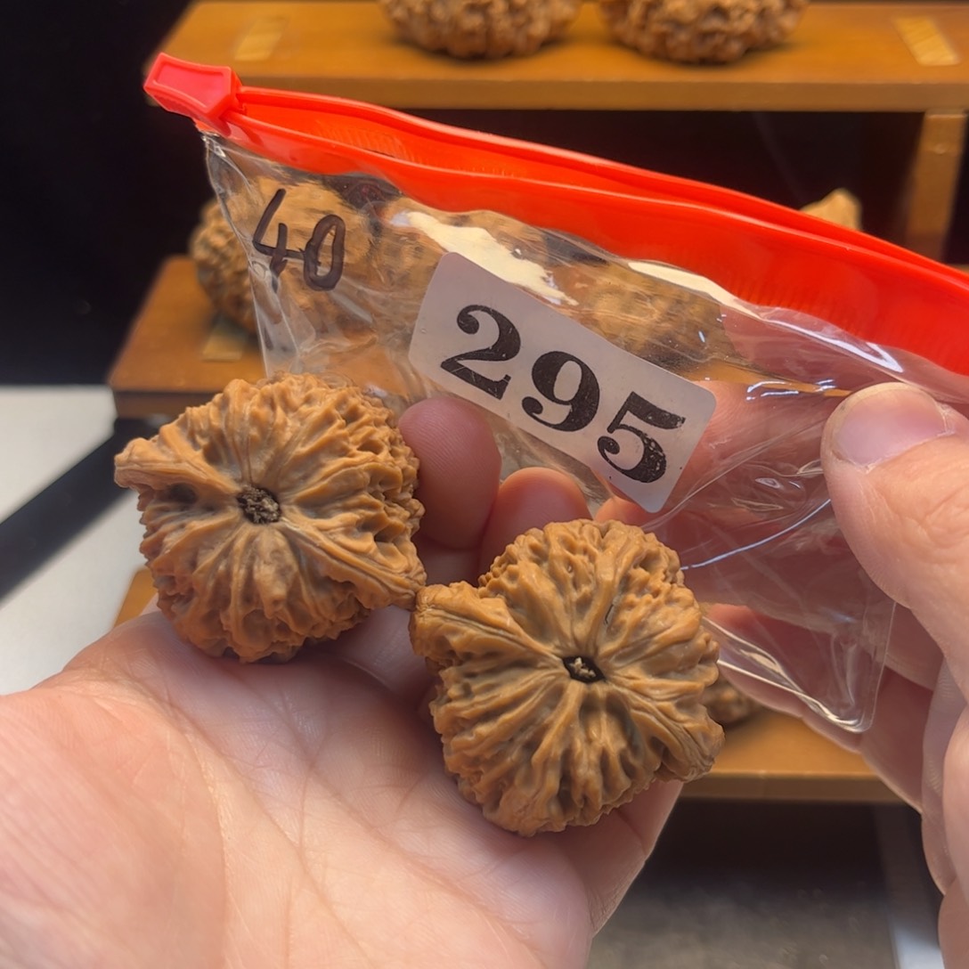 吊坠文玩核桃高炮凹底40