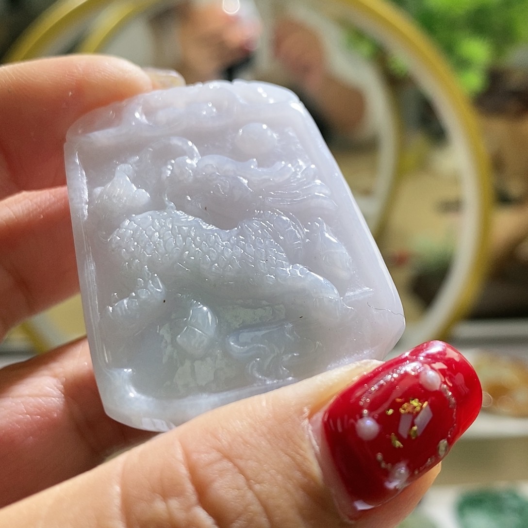 【闪购商品】翡翠颈饰未镶嵌麒麟