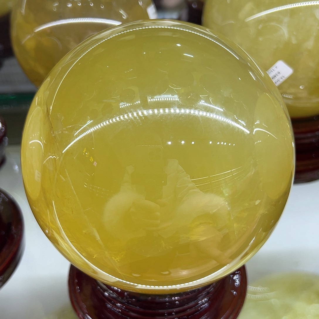 水晶水晶球摆件未镶嵌