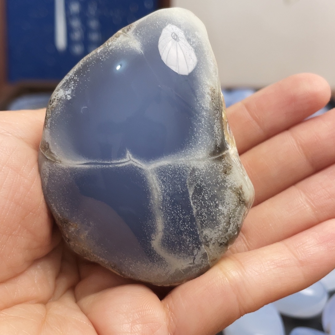 玛瑙/玉髓未镶嵌珠宝奇石