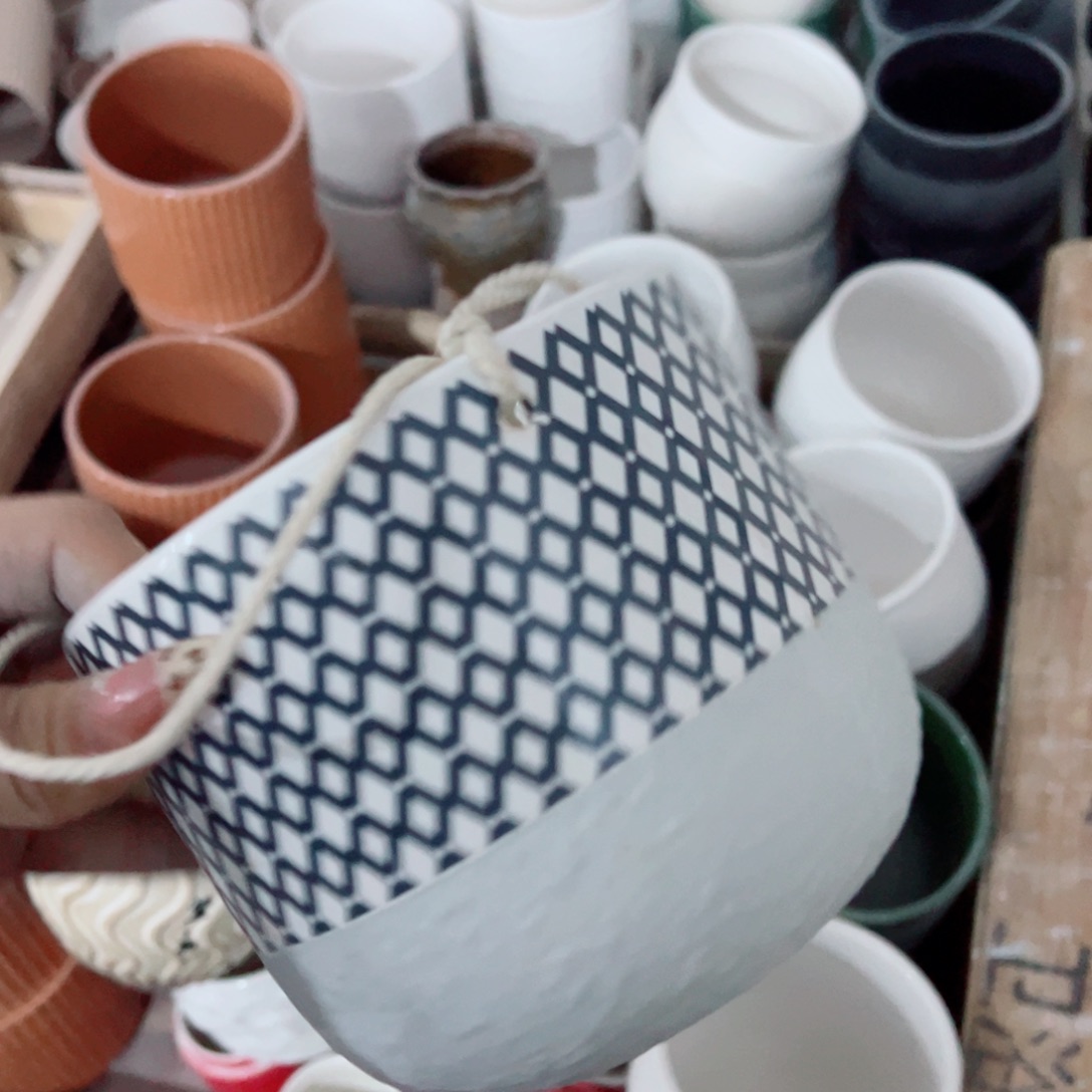 有孔，陶瓷花盆满10米包邮发货