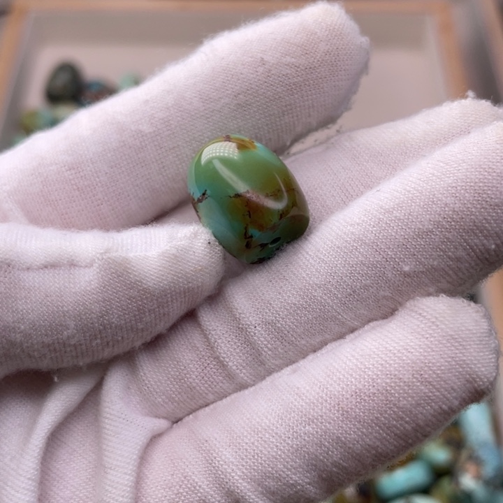 绿松石珠宝奇石未镶嵌冈*