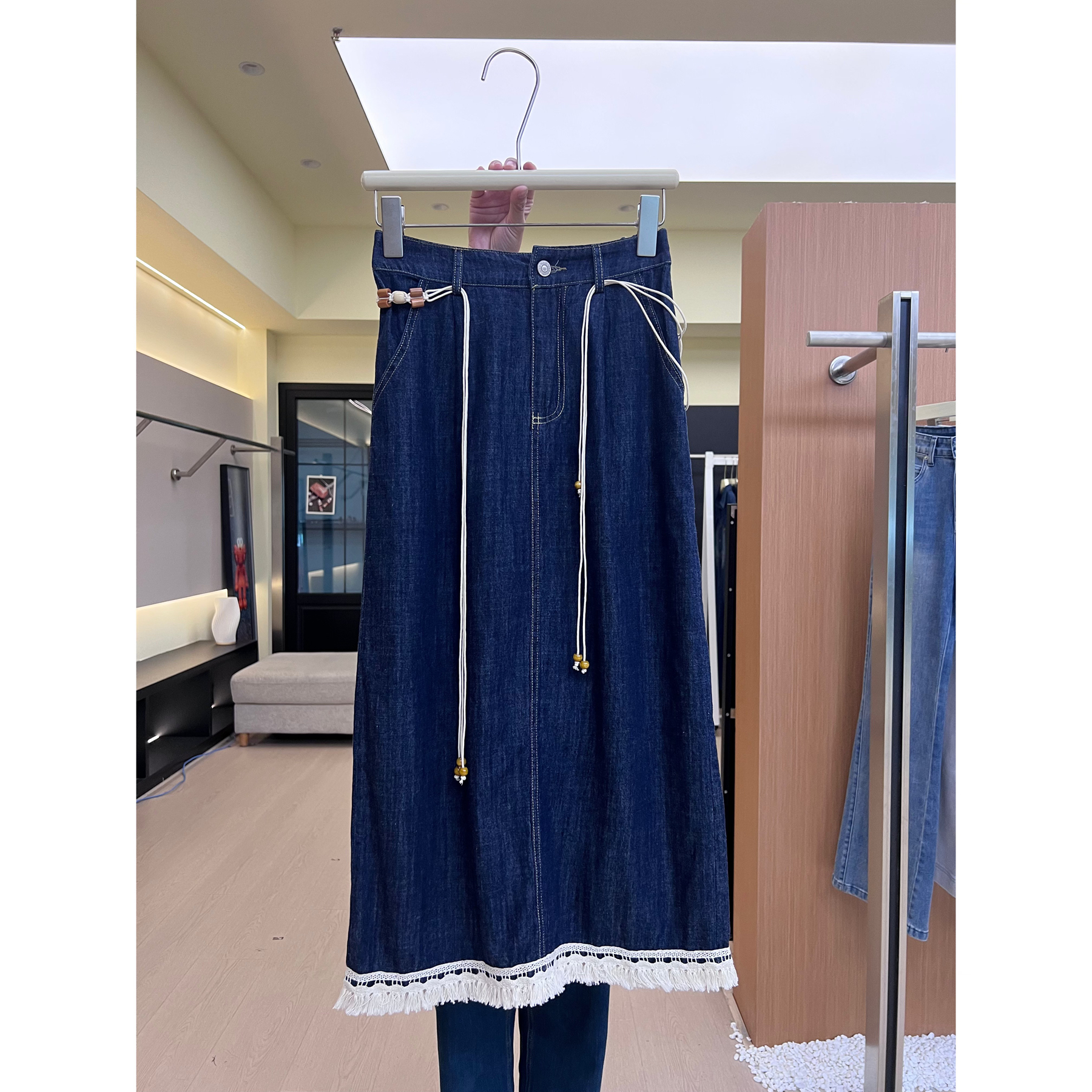 【撤柜】Q7牛仔半身裙女夏别致设计下摆花边流苏宽松显瘦A字裙子