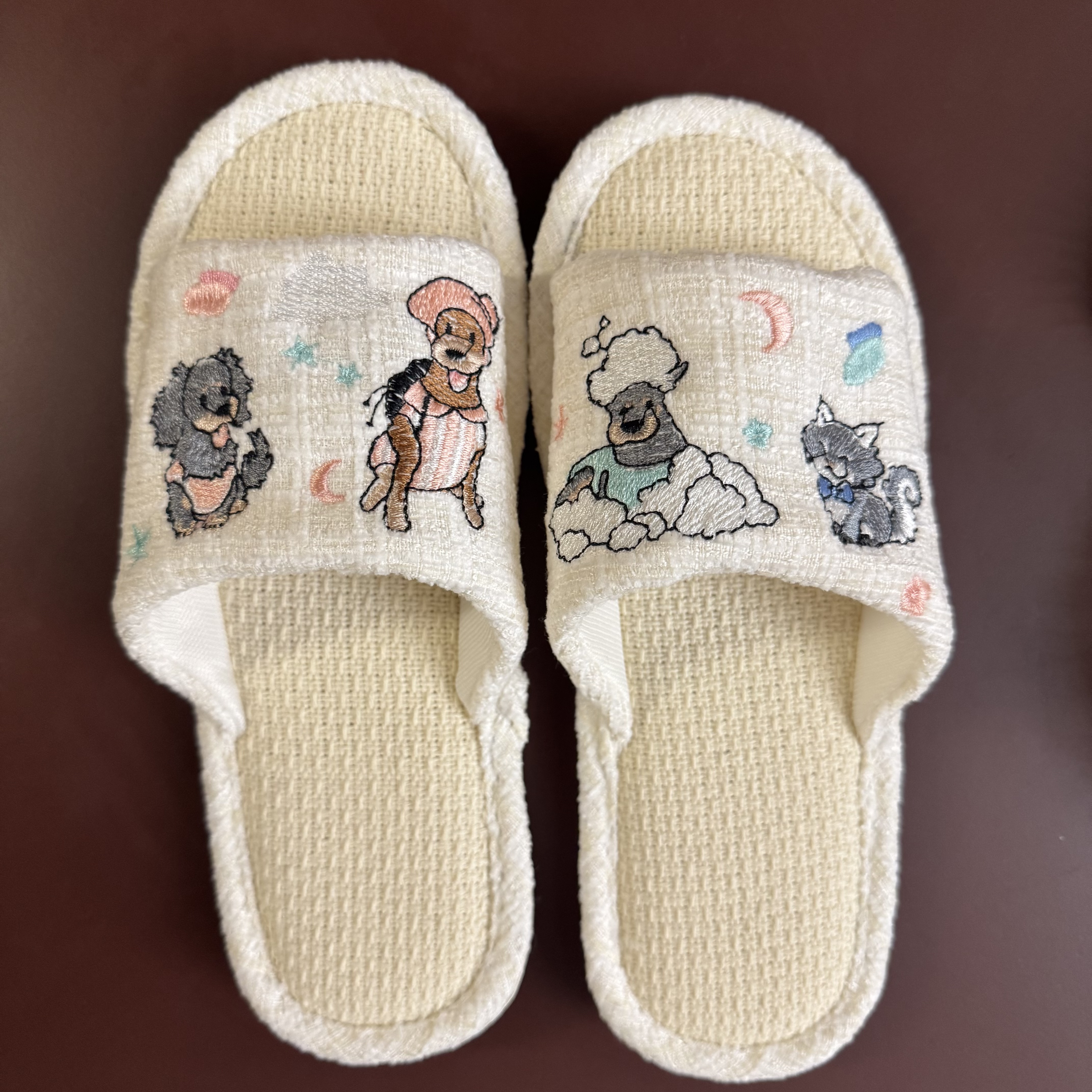 lulu麦新款亚麻小狗拖鞋