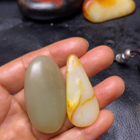 和田玉珠宝奇石未镶嵌啥*行