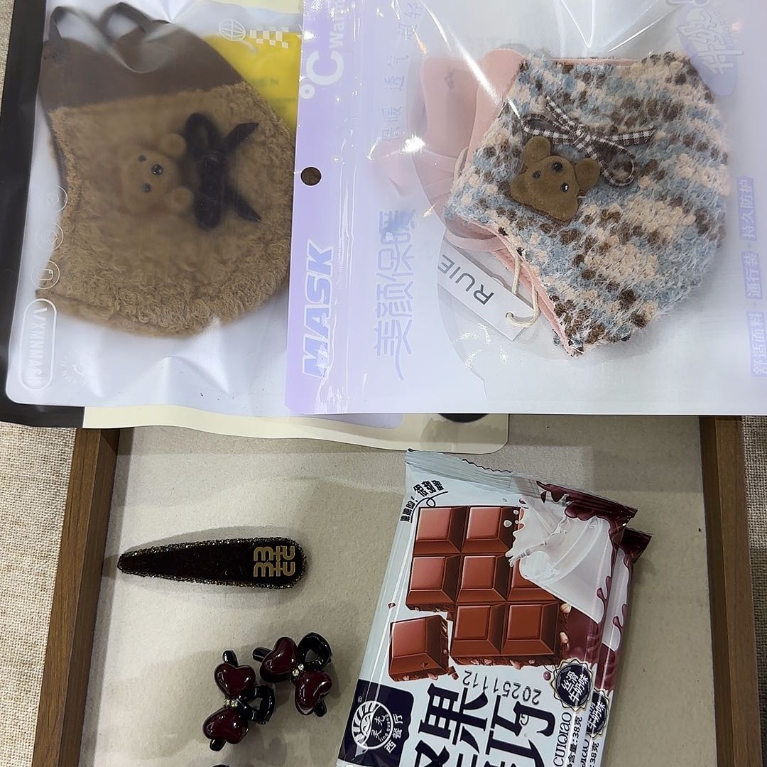 皮质铁合金夹子122