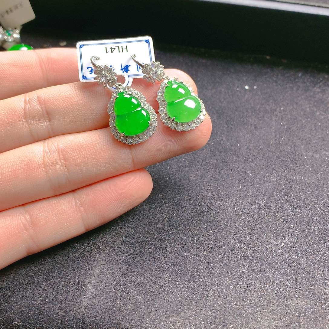 颈饰银S925镶嵌翡翠