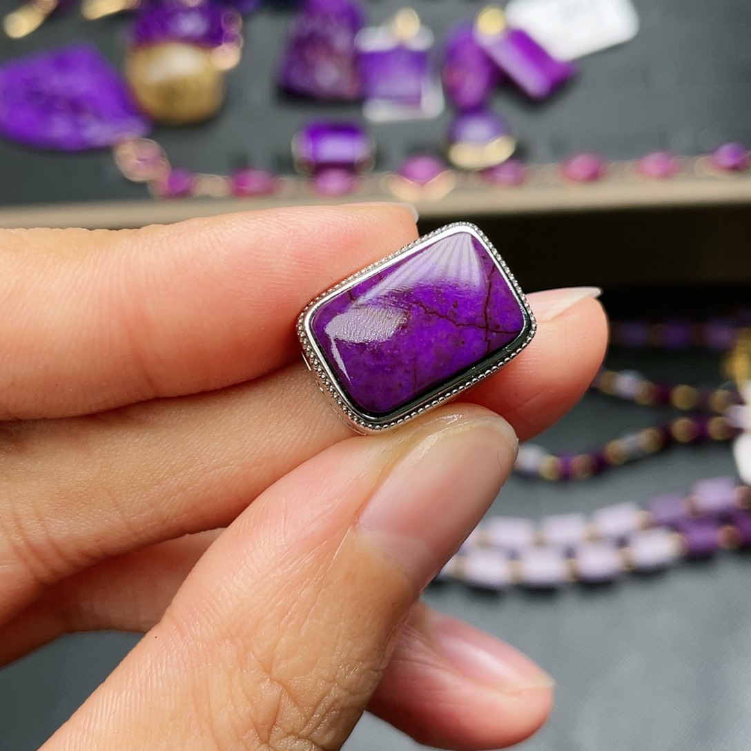 苏纪石（舒俱来）盒子银S925镶嵌