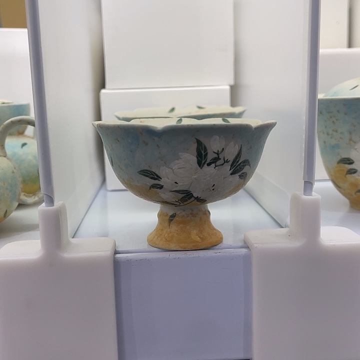 瓷片福利待遇多多哦哦哦哦