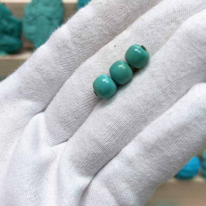 绿松石珠宝未镶嵌