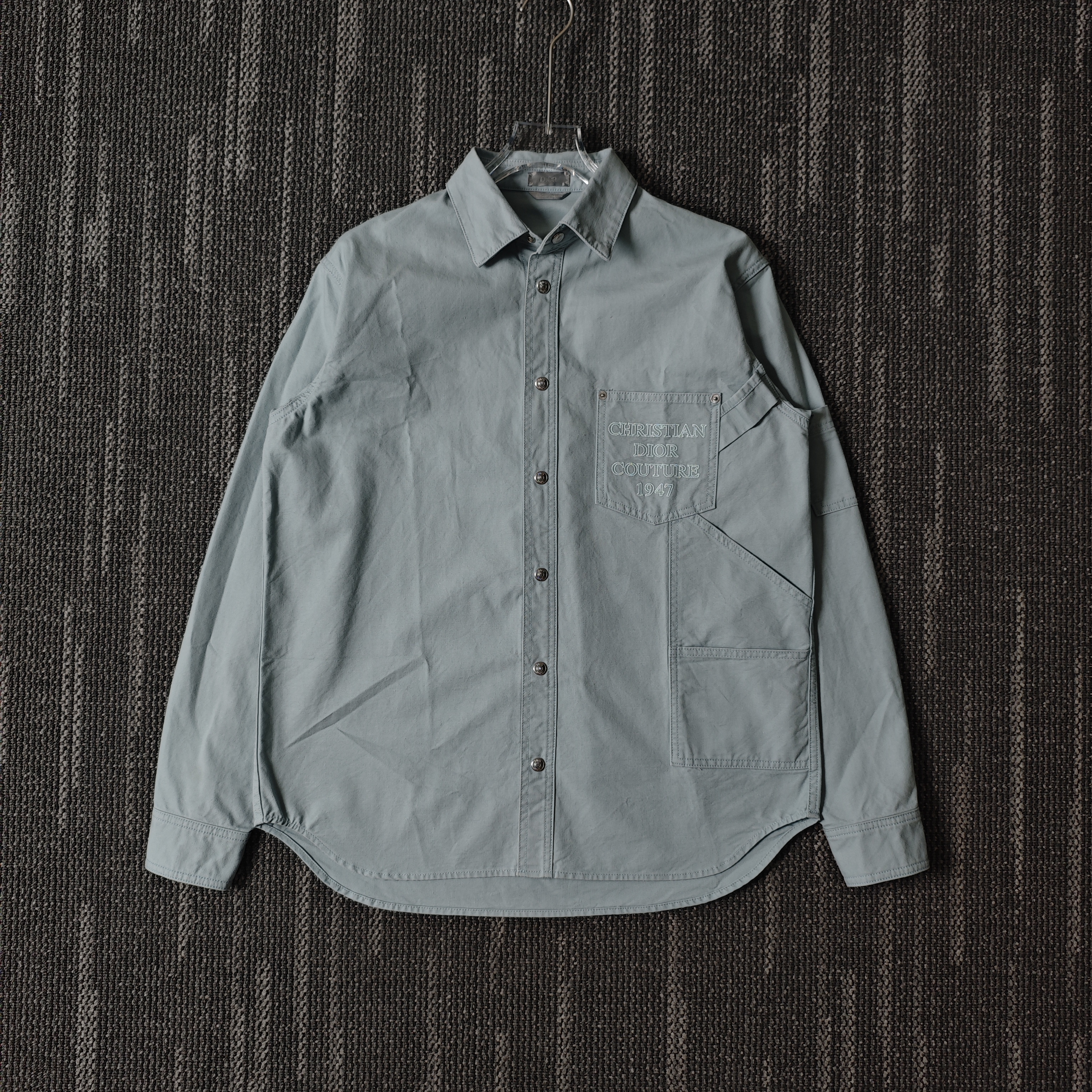 99新 DIOR/迪奥 SS24字母图案刺绣单排扣长袖衬衫/38码/3273