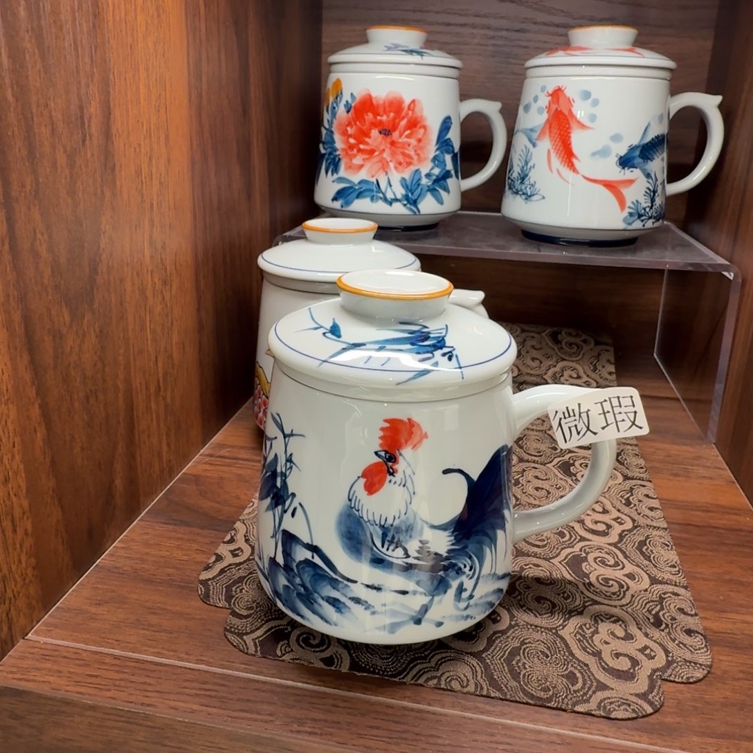 釉下手绘茶具微瑕