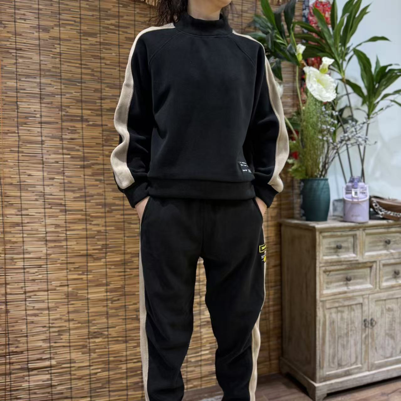 18242-2新款秋冬加绒休闲减龄百搭时尚洋气套装