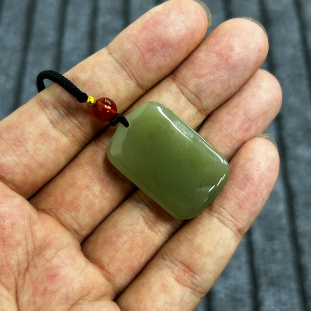 【潜珑】L-3880和田玉高冰宝石光青海料无事牌多样性拍一发一40mm