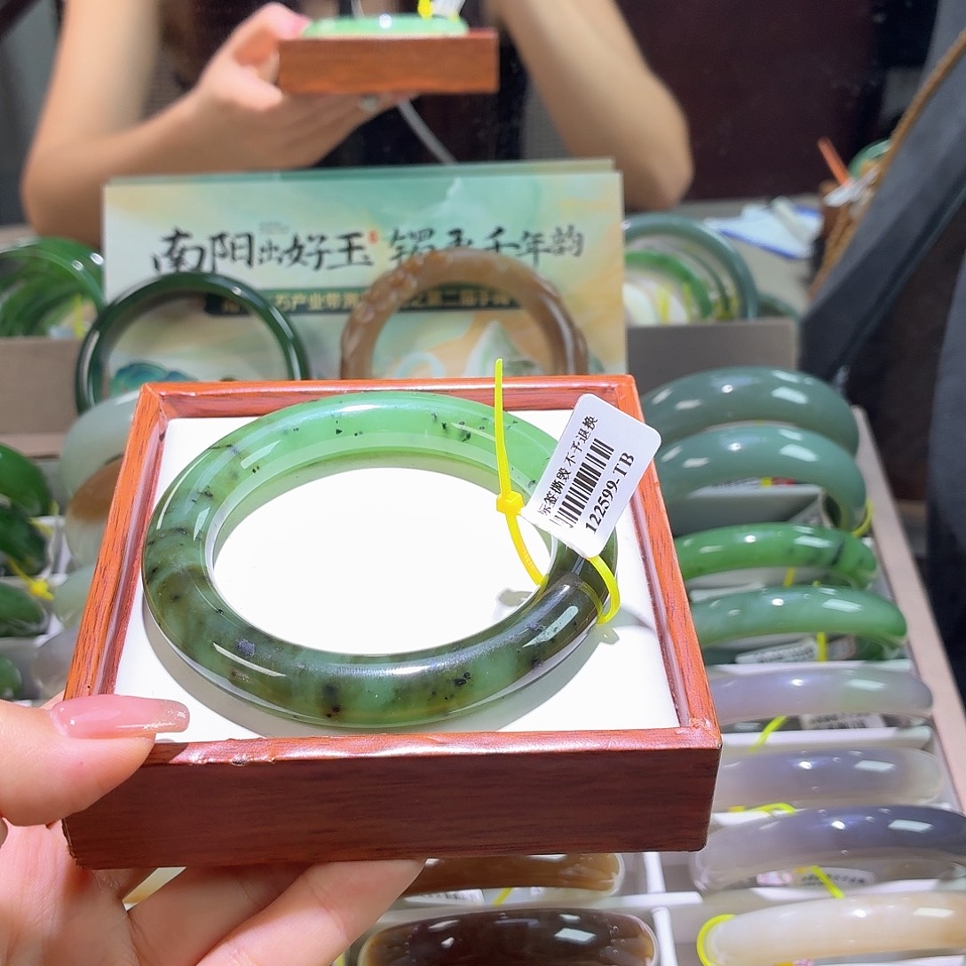 和田玉手镯未镶嵌25 58 59