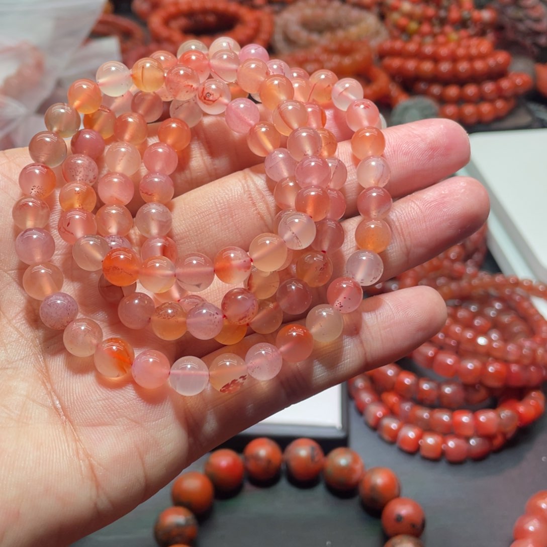 南红玛瑙手链未镶嵌