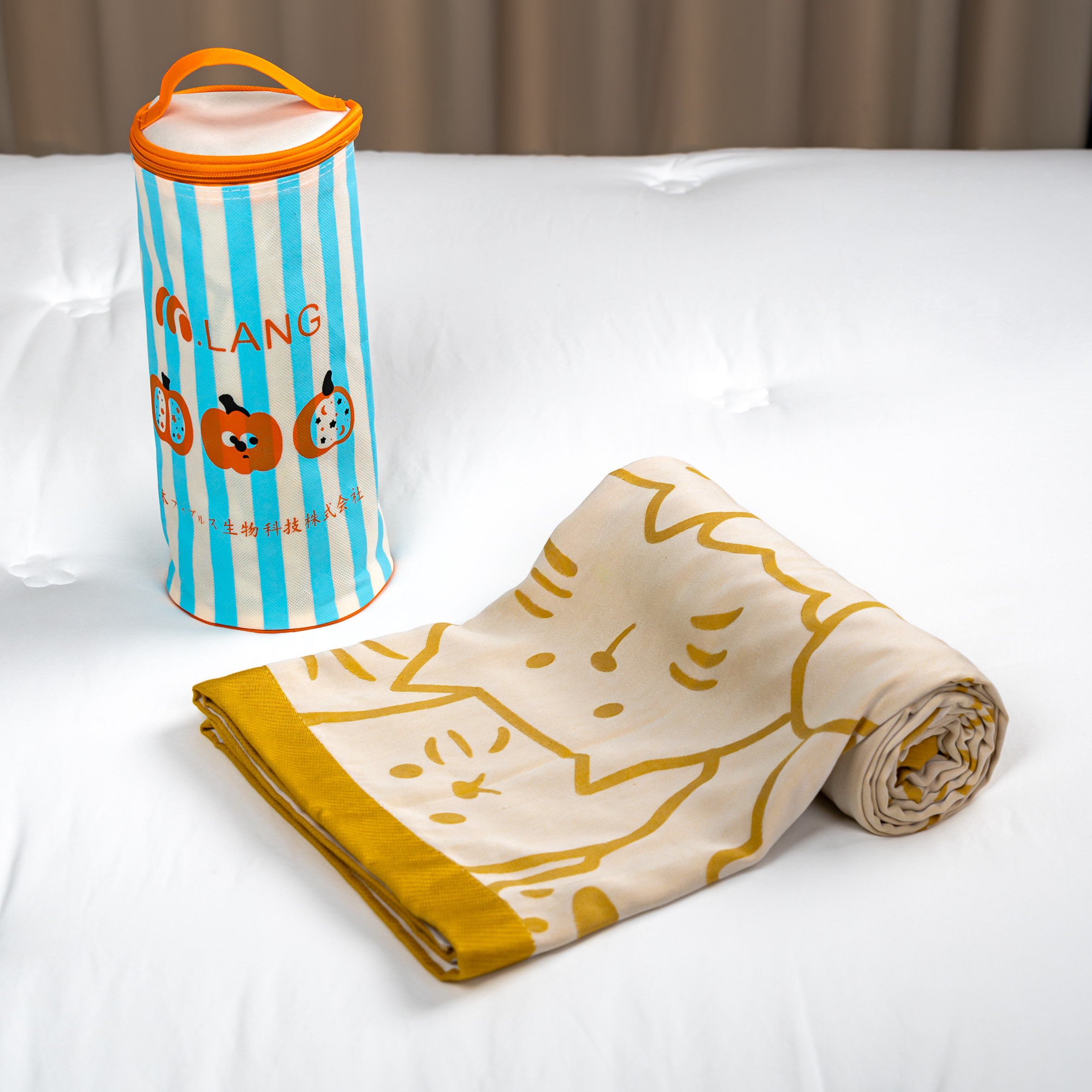 【京かわ会社】色织提花冷感毯150*200cm 猫咪咪-黄