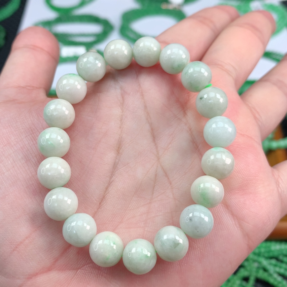 翡翠手链未镶嵌翡翠