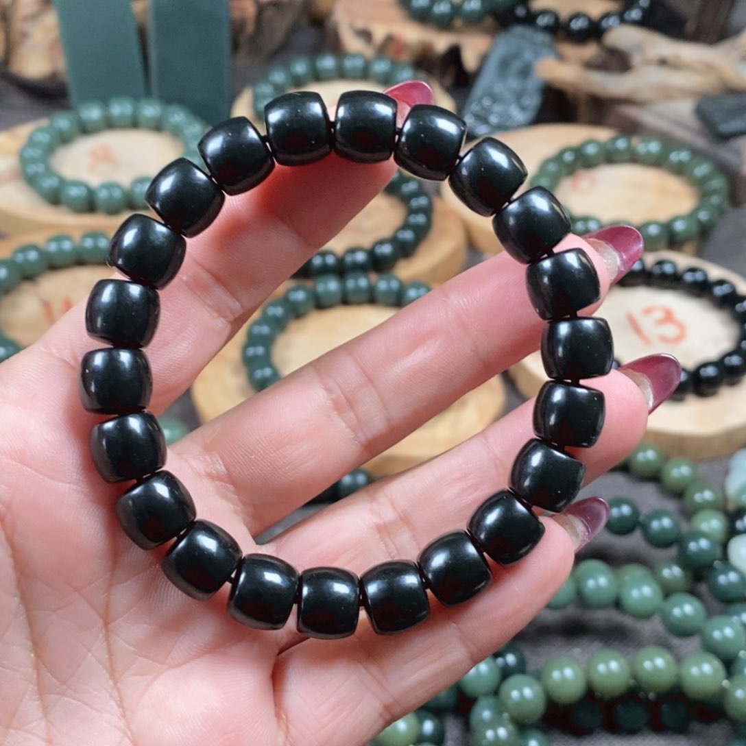 和田玉手链未镶嵌